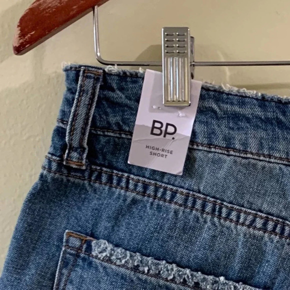 BP distressed high rise jean shorts size 27 - Picture 8 of 8